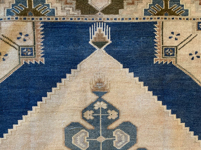 Medallion ornamentation on a blue & green large Sivas Turkish Rug.