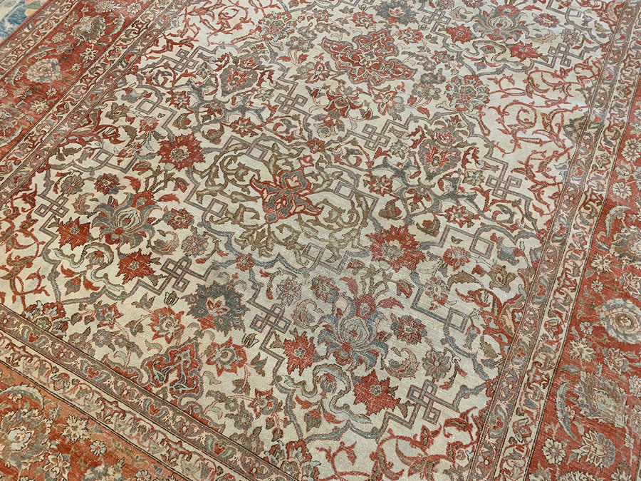 Vintage Turkish Rug // WC - 649